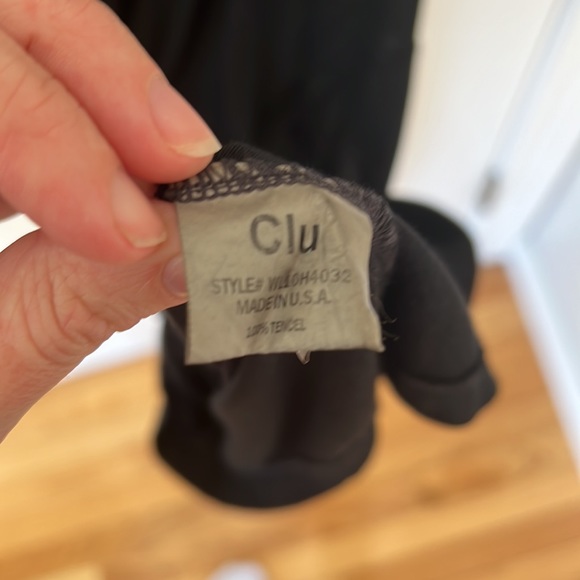 Clu Black Side Knot Jersey Dress - Picture 5 of 5